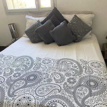 Gk2night, Avec Parking Sous Sol Gratuit Apartment